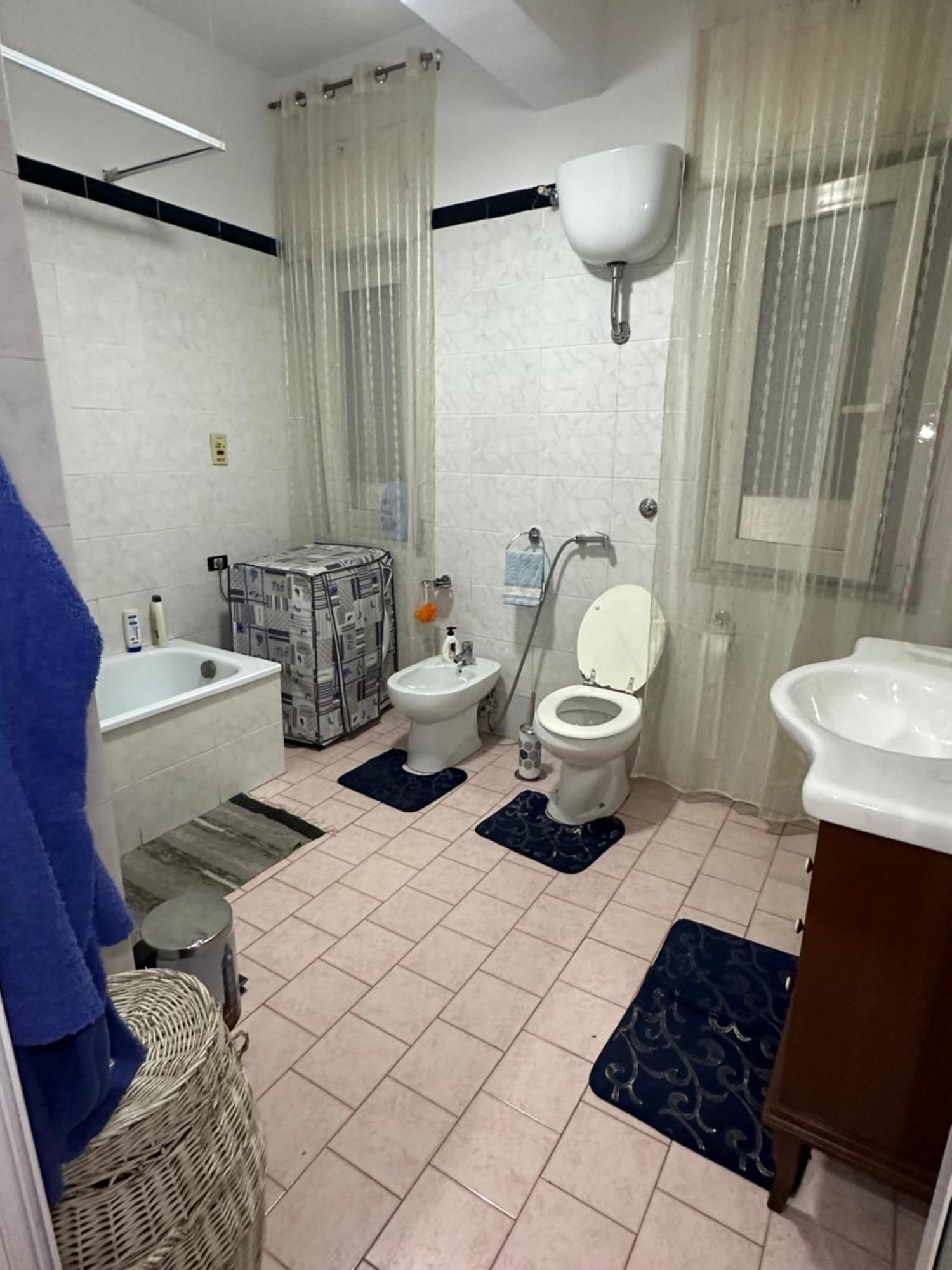 نابولي B&B Mageva المظهر الخارجي الصورة